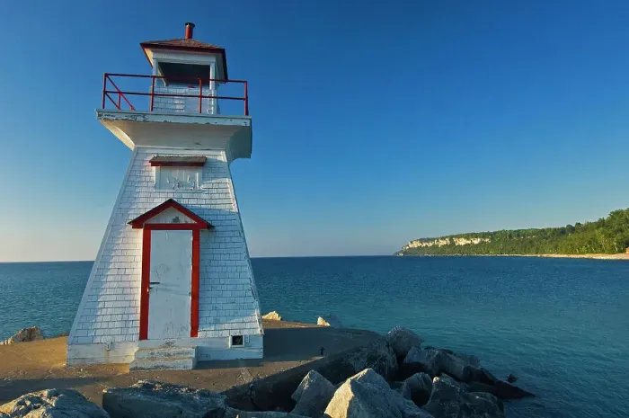 Framed Print : lighthouse on Georgian Bay on the Bruce Peninsula Lion's Head, Ontario, Canada Framed Print : lighthouse on Georgian Bay on the Bruce Peninsula Lion's Head, Ontario, Canada