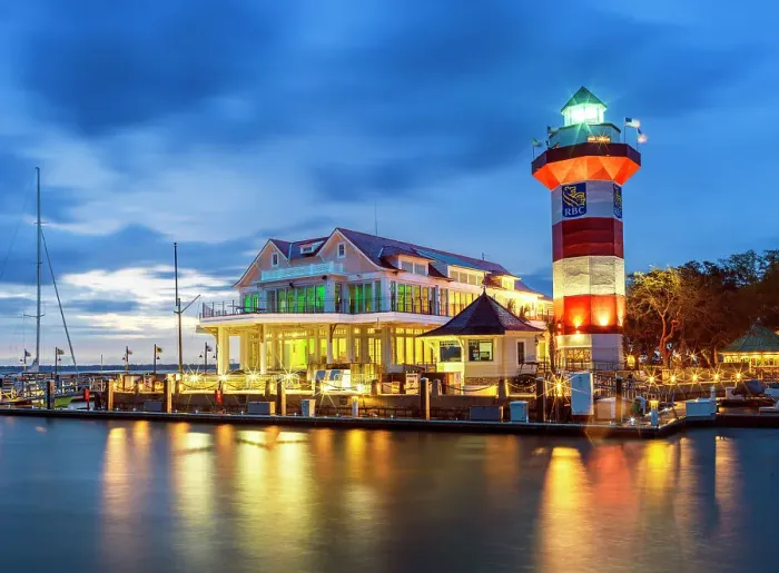 Framed Print : Lighthouse, Harbour Town, Sea Pines Hilton Head Island, South Carolina, USA Framed Print : Lighthouse, Harbour Town, Sea Pines Hilton Head Island, South Carolina, USA