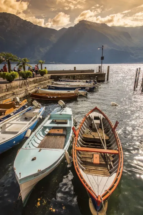 Framed Print : Limone sul Garda, Lake Garda, Lombardy, Italy