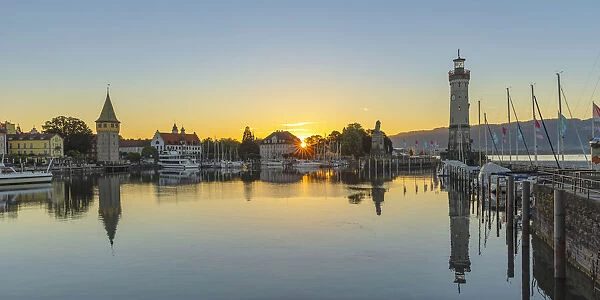 Lindau harbour with Mangturm Tower and Lighthouse at Sunrise, Bodensee, Bayern, Schwaben