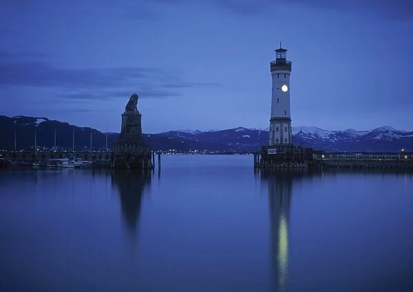 Lindau Lighthouse, Lake Konstanz (Constance / Bodensee), Germany