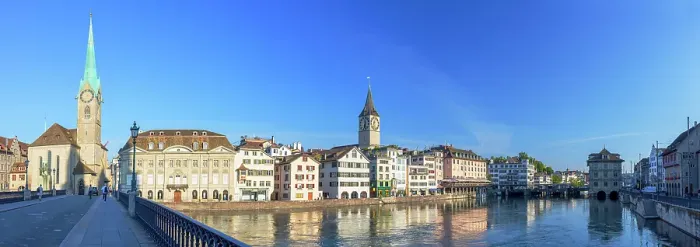 Framed Print : Lindenhof and Limmat River, Zurich, Switzerland Framed Print : Lindenhof and Limmat River, Zurich, Switzerland