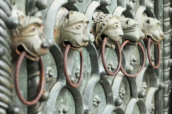 Framed Print : Lions Heads at the main Portal of the Basilica di San Marco, Piazza San Marco Framed Print : Lions Heads at the main Portal of the Basilica di San Marco, Piazza San Marco