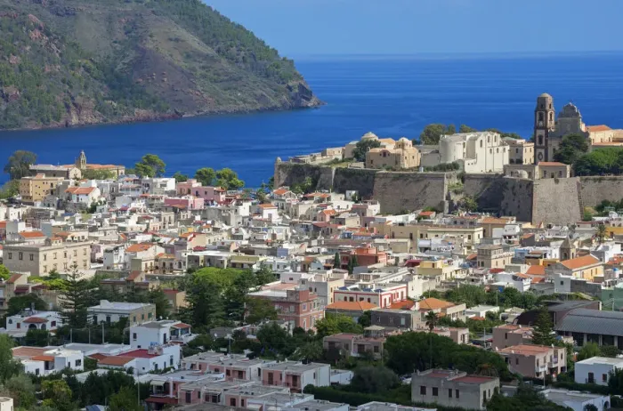 Framed Print : Lipari Town, Lipari Island, Aeolian Islands, UNESCO World Heritage Site, Sicily, Italy Framed Print : Lipari Town, Lipari Island, Aeolian Islands, UNESCO World Heritage Site, Sicily, Italy