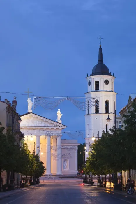 Framed Print : Lithuania, Vilnius, Vilnius Cathedral, evening
