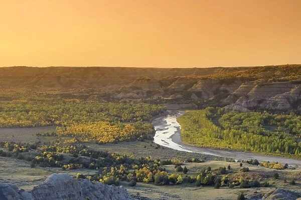 Little Missouri River and River Bend Overlook
