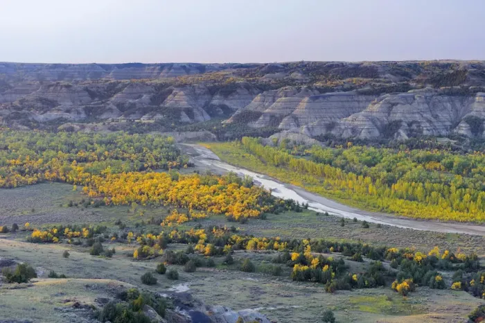 Framed Print : Little Missouri River and River Bend Overlook, Theodore Roosevelt National Park (North Framed Print : Little Missouri River and River Bend Overlook, Theodore Roosevelt National Park (North