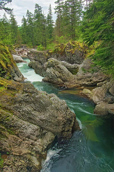 Little Qualicum River runs down Little Qualicum Falls. Little Qualicum Falls Provincial Park, British Columbia, Canada