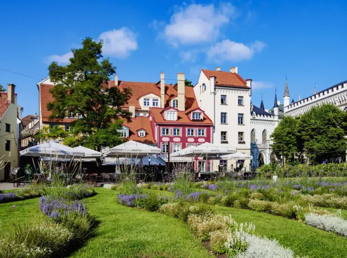 Framed Print : Livu Square, Old Town, Riga, Latvia Framed Print : Livu Square, Old Town, Riga, Latvia