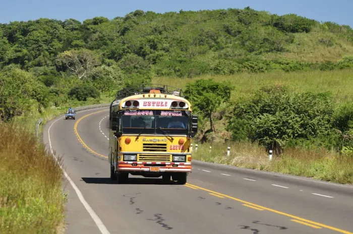 Framed Print : Local Bus, Lago de Managua, Nicaragua, Central America
