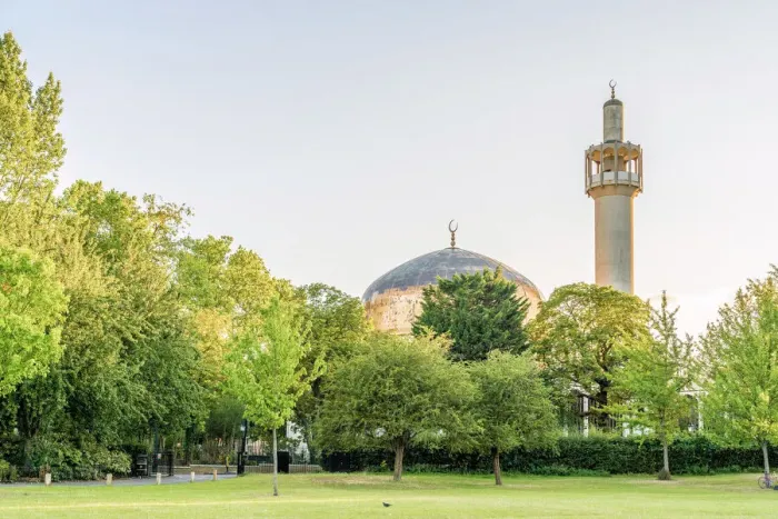 Framed Print : London Central Mosque, Regents park, London, England, UK