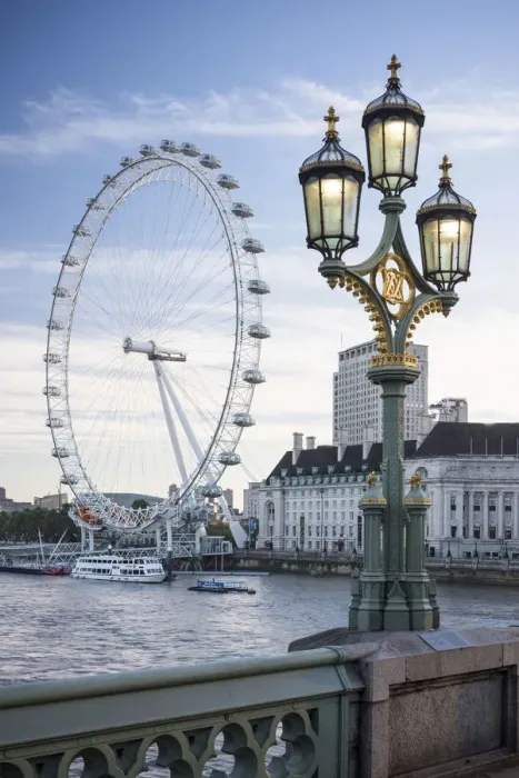 Framed Print : London Eye, Westminster, London, UK Framed Print : London Eye, Westminster, London, UK