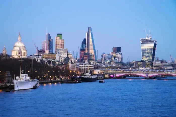 Framed Print : London skyline at dusk, UK Framed Print : London skyline at dusk, UK