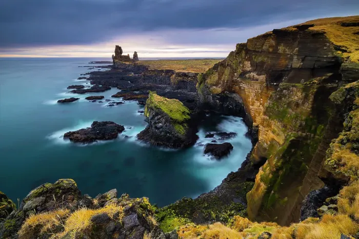 Framed Print : Londrangar basalt cliffs at sunset, Hellnar, Snaefellsnes peninsula, Vesturland region, Iceland Framed Print : Londrangar basalt cliffs at sunset, Hellnar, Snaefellsnes peninsula, Vesturland region, Iceland