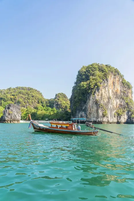 Framed Print : Long tail boat at Hong Island, Krabi, Thailand Framed Print : Long tail boat at Hong Island, Krabi, Thailand