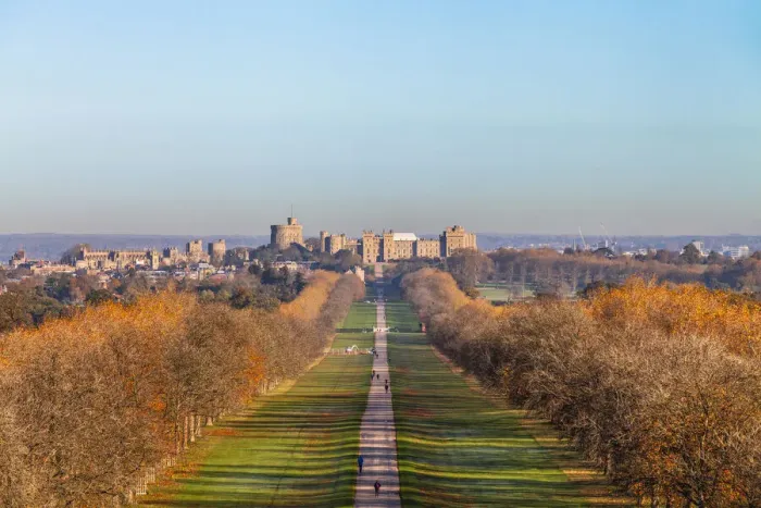 Framed Print : The Long Walk and Windsor Castle, Windsor Great Park, Windsor, Berkshire, United Kingdom Framed Print : The Long Walk and Windsor Castle, Windsor Great Park, Windsor, Berkshire, United Kingdom