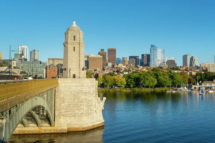 Framed Print : Longfellow bridge & Back Bay from across the Charles River, Boston, Massachusetts, USA Framed Print : Longfellow bridge & Back Bay from across the Charles River, Boston, Massachusetts, USA
