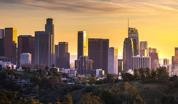 Los Angeles Downtown at sunset as seen from Figueroa district