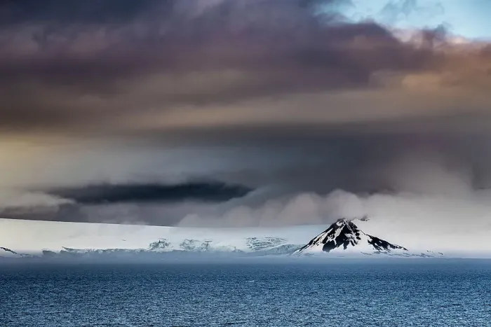 Framed Print : Low cloud over Half Moon Island, South Shetland Islands, Antarctica Framed Print : Low cloud over Half Moon Island, South Shetland Islands, Antarctica