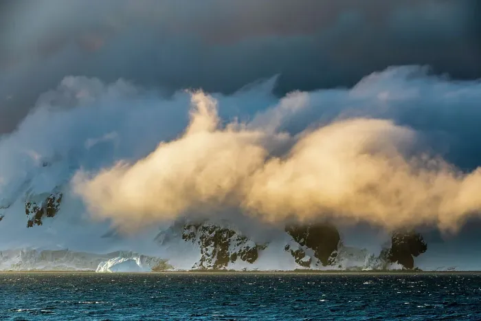 Framed Print : Low cloud at sunset on mountains of Livingstone Island, Antarctica Framed Print : Low cloud at sunset on mountains of Livingstone Island, Antarctica