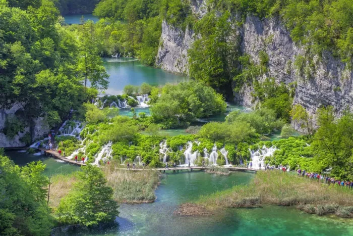Framed Print : Lower lakes Gavanovac and Milanovac, Plitvice Lakes National Park, Dalmatia, Croatia Framed Print : Lower lakes Gavanovac and Milanovac, Plitvice Lakes National Park, Dalmatia, Croatia