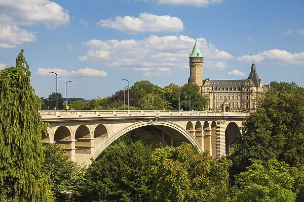 Luxembourg, Luxembourg City, Adolphe bridge, Petrusse Park and the National savings bank