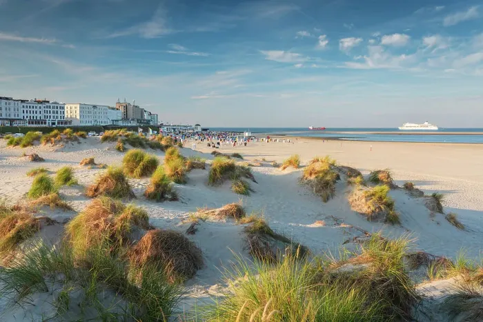 Framed Print : Main beach on Borkum Island, Borkum Island, North Sea, East Frisian Islands, East Frisia, Niedersachsen, Germany, Europe Framed Print : Main beach on Borkum Island, Borkum Island, North Sea, East Frisian Islands, East Frisia, Niedersachsen, Germany, Europe