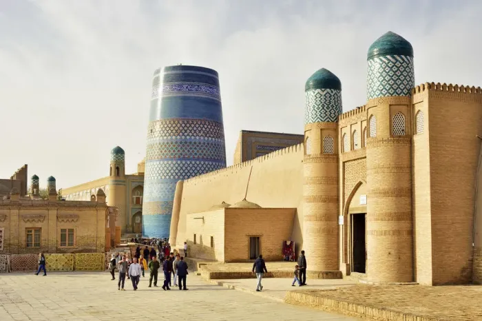 Framed Print : The main gate to the Khuna Ark citadel and the Kalta Minor minaret. Old town of Khiva Framed Print : The main gate to the Khuna Ark citadel and the Kalta Minor minaret. Old town of Khiva