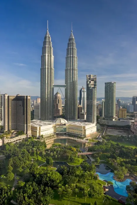 Framed Print : Malaysia, Kuala Lumpur, view over the KLCC - Kuala Lumpur City Centre & Petronas Towers Framed Print : Malaysia, Kuala Lumpur, view over the KLCC - Kuala Lumpur City Centre & Petronas Towers