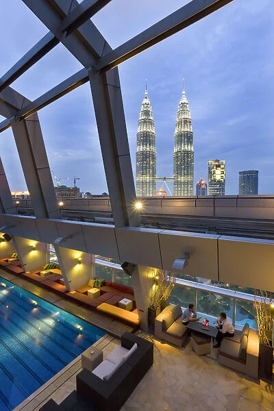 Malaysia, Kuala Lumpur, view from a rooftop pool  /  skybar of Petronas Towers