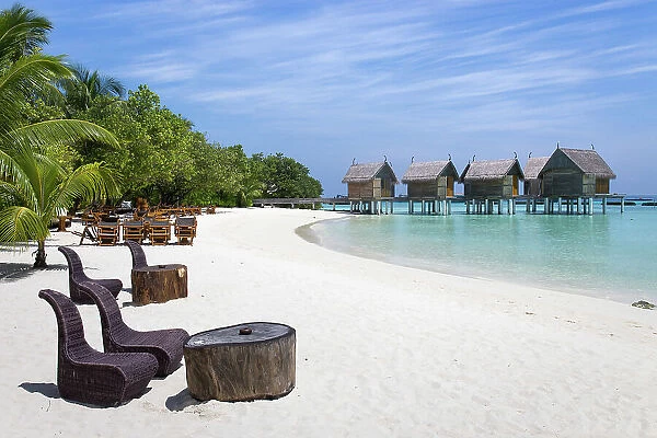 Maldives, Ari Atoll, Constance Moofushi Maldives, Chill out area on the beach