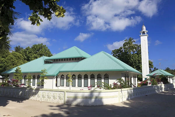 Maldives, Faafu Atoll, Biledhdhoo Island, Friday Mosque
