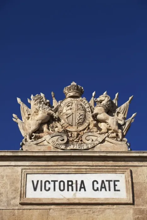 Framed Print : Malta, Europe; Coat of Arms on the Victoria Gate, dating back to the British rule Framed Print : Malta, Europe; Coat of Arms on the Victoria Gate, dating back to the British rule