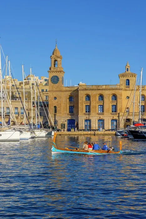 Framed Print : Malta Maritime Museum and Harbour, Birgu, Malta, Southern Europe Framed Print : Malta Maritime Museum and Harbour, Birgu, Malta, Southern Europe