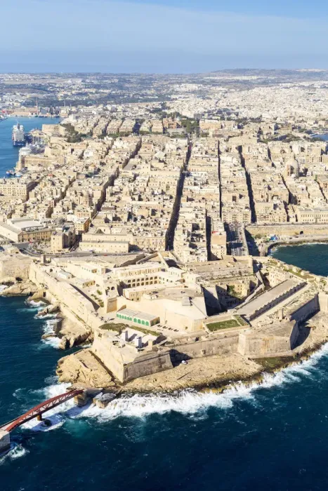 Framed Print : Malta, South Eastern Region, Valletta. Aerial view of the peninsula of Valletta Framed Print : Malta, South Eastern Region, Valletta. Aerial view of the peninsula of Valletta