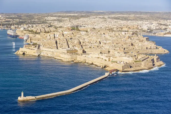 Framed Print : Malta, South Eastern Region, Valletta. Aerial view of the peninsula of Valletta Framed Print : Malta, South Eastern Region, Valletta. Aerial view of the peninsula of Valletta