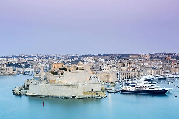 Malta, South Eastern Region, Valletta. Grand Harbour and Fort St Angelo in Vittoriosa