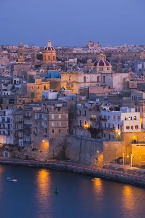 Framed Print : Malta, Valletta, Senglea, L-Isla, elevated view of Senglea Point Framed Print : Malta, Valletta, Senglea, L-Isla, elevated view of Senglea Point
