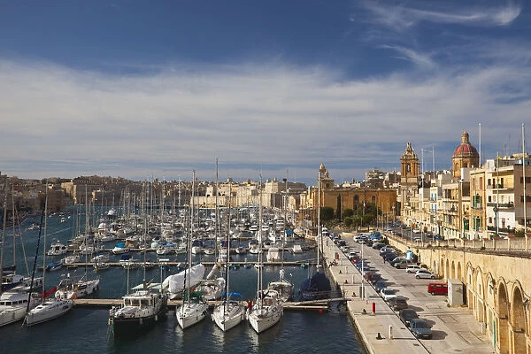 Malta, Valletta, Vittoriosa, Birgu, marina and waterfront