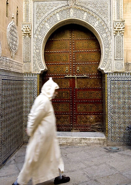 Man outside Mosquee Sidi Ahmed Tijani, Fes el-Bali, Morocco, Africa