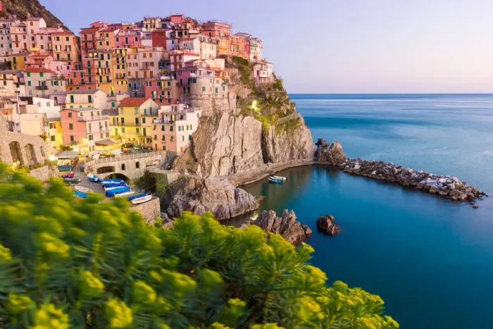 Framed Print : Manarola, Cinque Terre, Liguria, Italy. Sunset over the town, view from a vantage point Framed Print : Manarola, Cinque Terre, Liguria, Italy. Sunset over the town, view from a vantage point