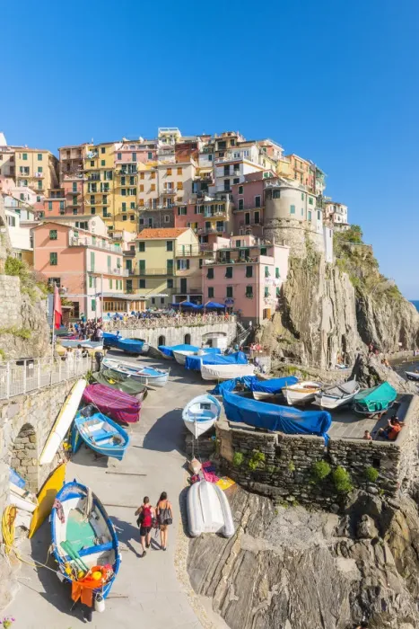 Framed Print : Manarola, Cinque Terre, Liguria, Italy Framed Print : Manarola, Cinque Terre, Liguria, Italy