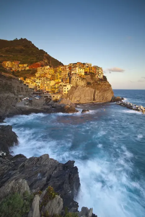 Framed Print : Manarola, Cinque Terre, Riviera di Levante, Liguria, Italy Framed Print : Manarola, Cinque Terre, Riviera di Levante, Liguria, Italy
