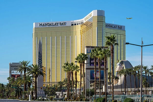 Mandalay Bay hotel, The Strip, Las Vegas, Nevada, USA