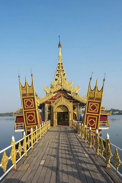 Mandalay, Myanmar (Burma). Pyi Gyi Mon Royal Barge in the Kandawgyi lake