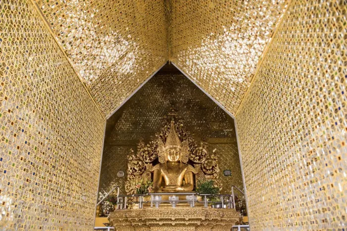 Framed Print : Mandalay, Myanmar. Details of the Kuthodaw pagoda Framed Print : Mandalay, Myanmar. Details of the Kuthodaw pagoda
