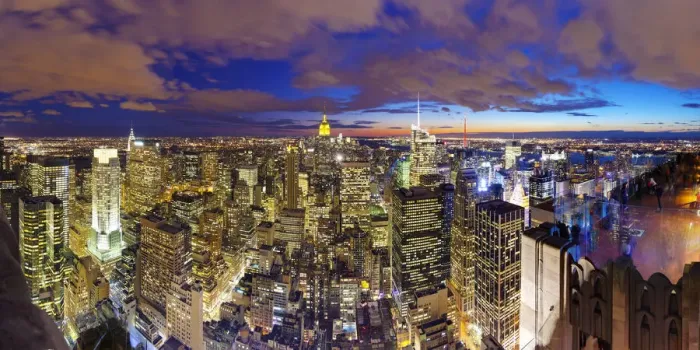 Framed Print : Manhattan view towards Empire State Building at sunset from Top of the Rock, at Rockefeller
