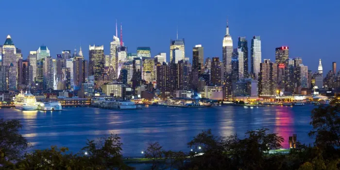 Framed Print : Manhattan, view of Midtown Manhattan across the Hudson River, New York, USA Framed Print : Manhattan, view of Midtown Manhattan across the Hudson River, New York, USA