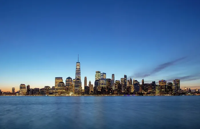 Framed Print : Manhattan and the One World Trade Centre at dusk, from Liberty State Park, Jersey City, New Jersey, USA