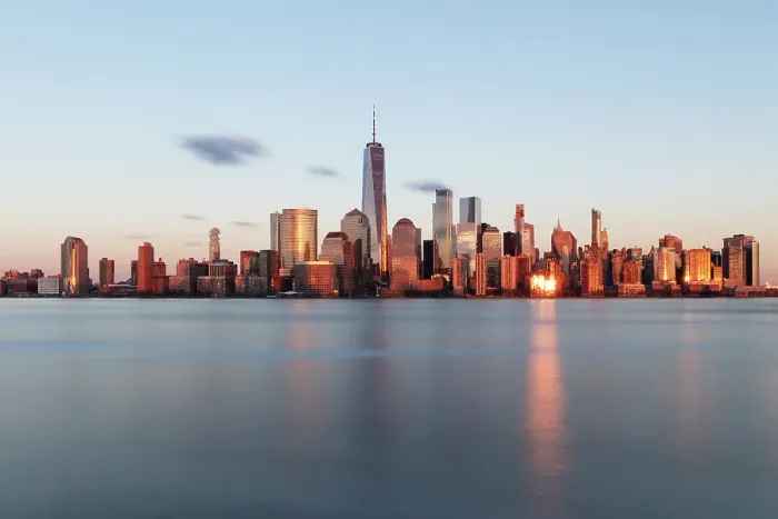 Framed Print : Manhattan and the One World Trade Centre, at sunset, from Exchange Place, Jersey City, New Jersey, USA Framed Print : Manhattan and the One World Trade Centre, at sunset, from Exchange Place, Jersey City, New Jersey, USA